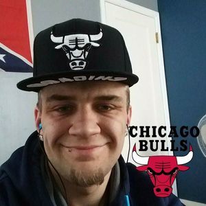 Meet your Posher, Dustin